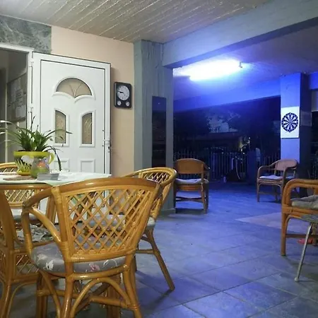 Haris * Olympiakí Aktí