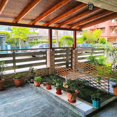 Haris 펜션 Olympiakí Aktí