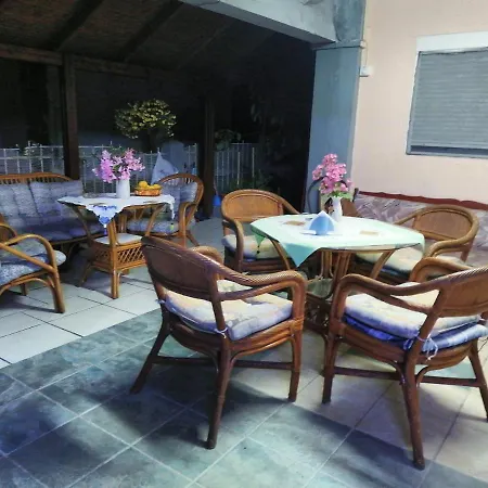 Vakantiehuis Haris *