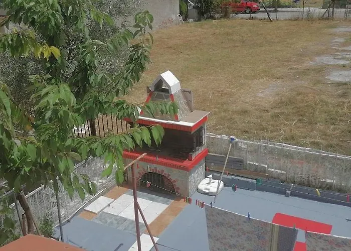 Nyaraló Haris Olympiakí Aktí