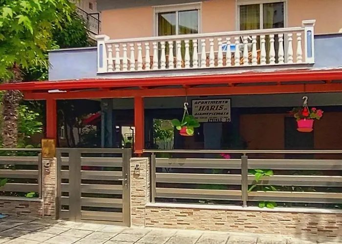 Nyaraló Haris Olympiakí Aktí